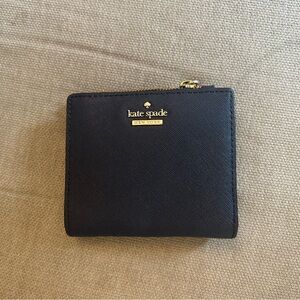 Excellent Condition Kate Spade Cedar Street Stacy Navy Leather Wallet